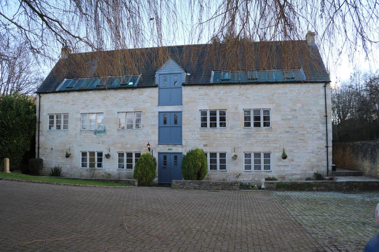 Flat 1 - The Old Mill - Bowbridge Lock - Stroud Apartment Stroud  Exterior photo