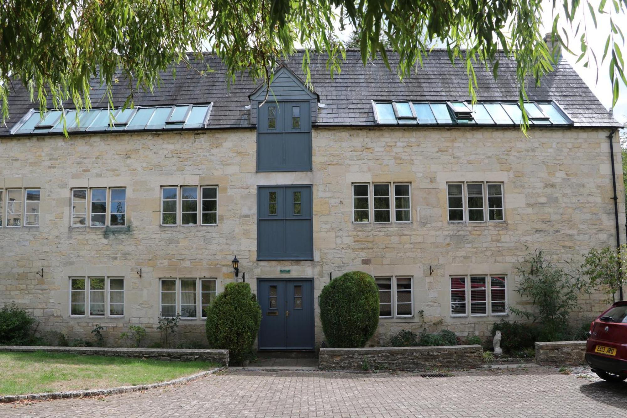 Flat 1 - The Old Mill - Bowbridge Lock - Stroud Apartment Stroud  Exterior photo